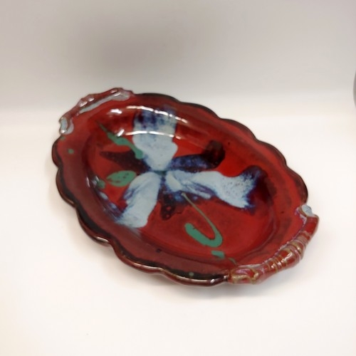 #220707 Platter, Scalloped Edge Red & Splash $22 at Hunter Wolff Gallery